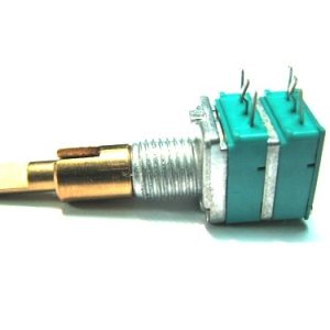 Potencjometr obrotowy 9MM2HB-B-25F-B50K-002-6H