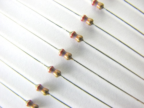 Rezystor węglowy CF 0.125W 1K3 5%