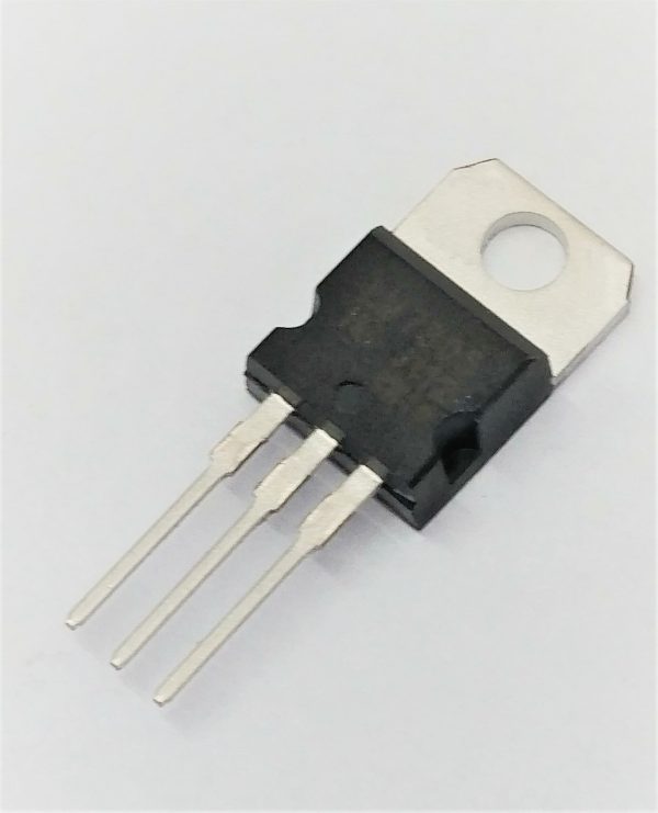 Stabilizator precyzyjny 7905ACV