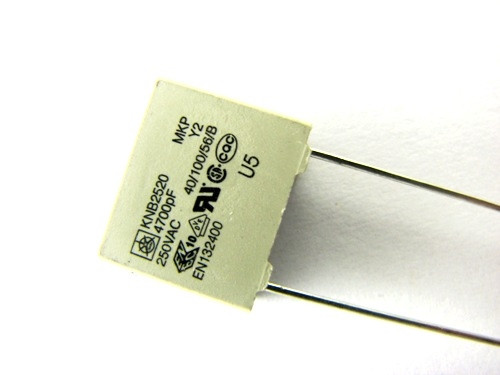 KONDENSATOR Y2 KNB2520 3300PF R-10